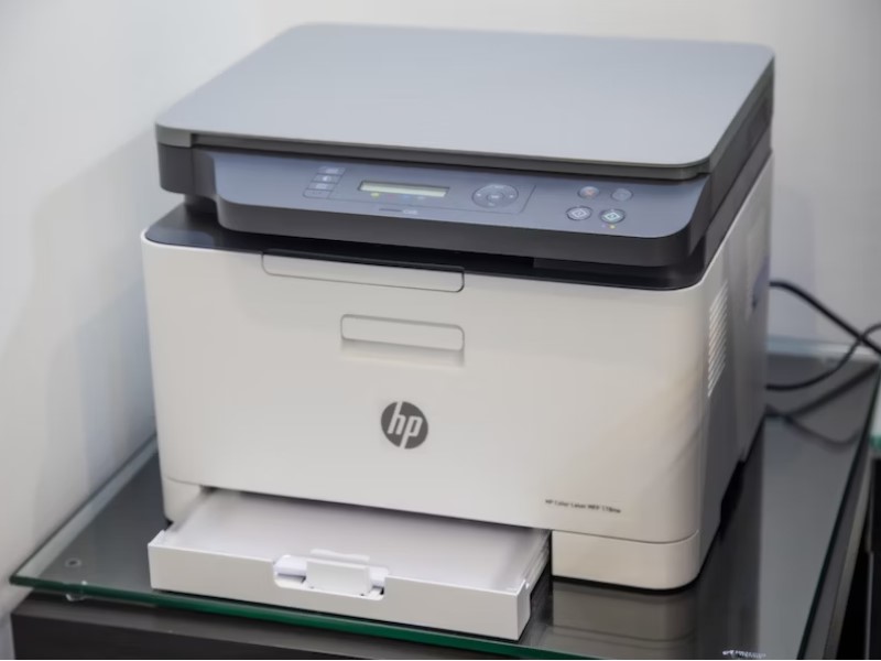 HP 3775 Deskjet Printer Multifungsi yang Hemat Ruang 